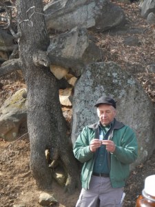 Ron Lance teaching about winter tree identification. 